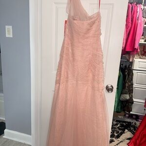 Elegant Pink One-Shoulder Gown